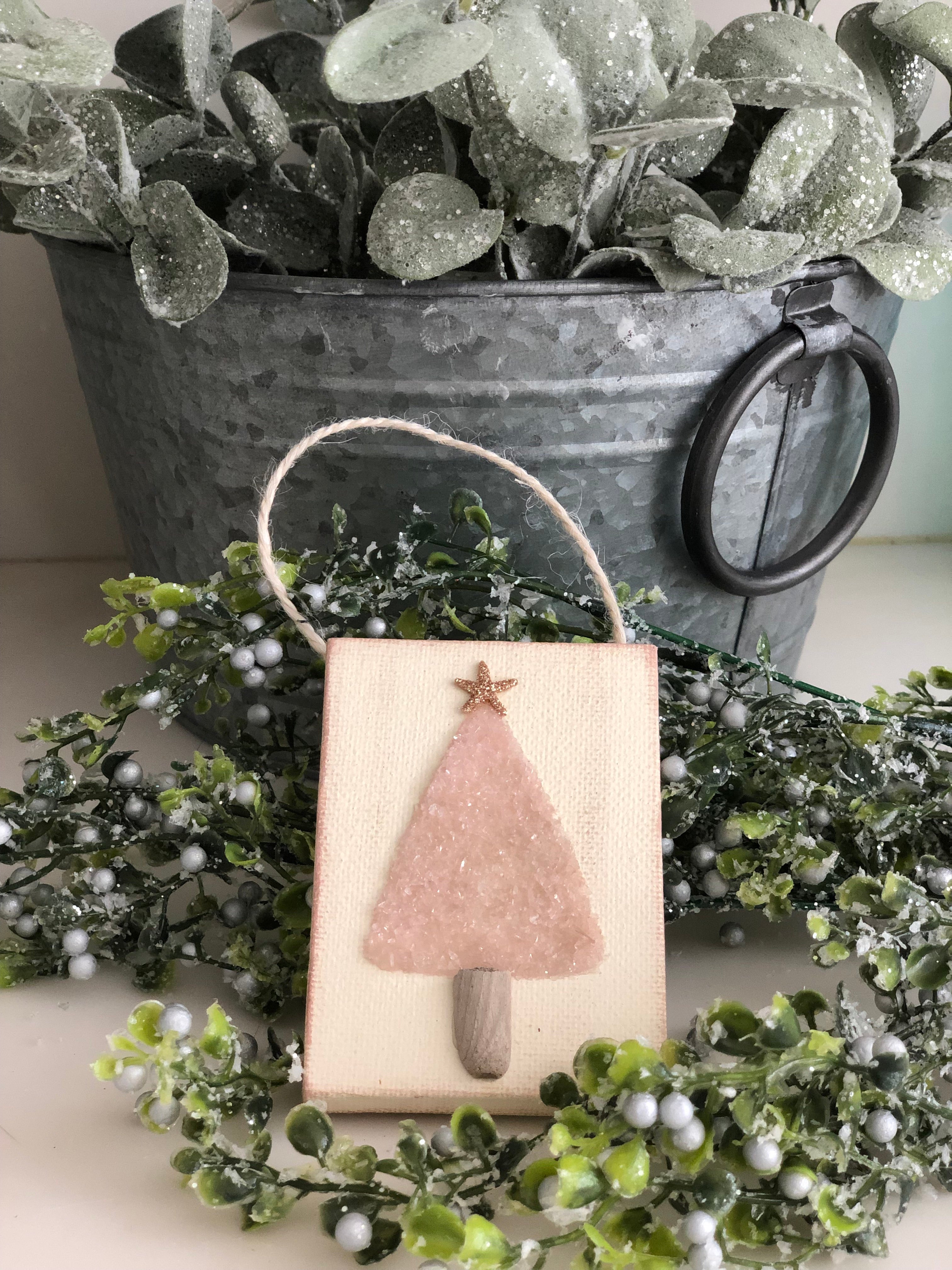 T1555  crushed glass pink tree