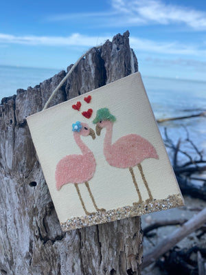 T3058 flamingo beach couple with hearts